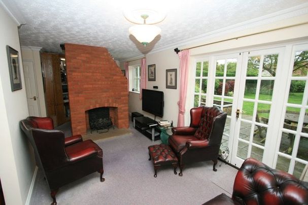 High Street, Barley, Royston, SG8 8HT - Photo 1