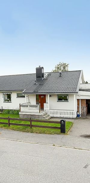 Skogsvägen, Holmsund - Photo 1