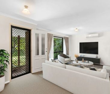 Perfectly located family home. - Photo 4