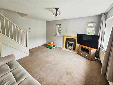 3 bedroom semi-detached house to rent - Photo 2