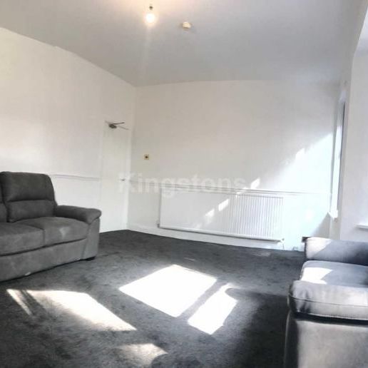 4 bedroom duplex to rent - Photo 1