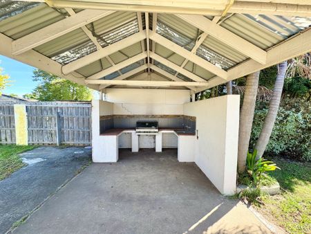 11 Leila Street Traralgon VIC - Photo 5