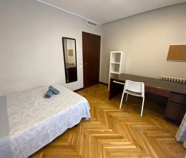 Via Augusta, Barcelona, Catalonia 08006 - Photo 1