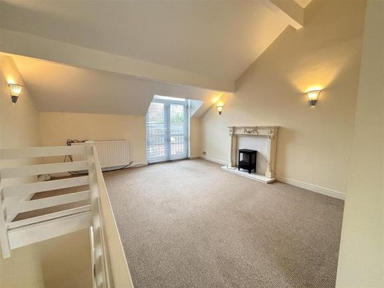 3 bedroom townhouse to rent - Photo 1