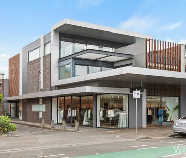 Stunning Two-Bedroom Apartment in Williamstown - Photo 4