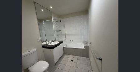 3 BEDROOM TOWNHOUSE IN PRIME LOCATION – CLOSE TO MONASH MEDICAL CENTRE & MONASH UNIVERSITY - Photo 4