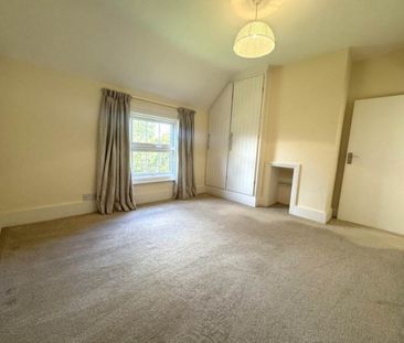 2 bedroom cottage to rent - Photo 2