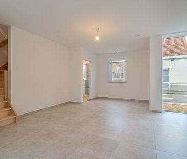 Huis te huur in Waregem voor € 1.250 met 3 slaapkamers - Photo 3