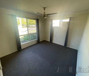 Well-Presented 3 Bedroom Home in Sought-After Kalkie - Photo 5