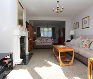 3 bedroom semi-detached house to rent - Photo 3