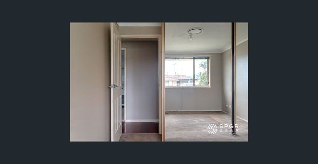 Modern 4 Beroom Home - Photo 1