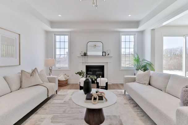 For Lease - 18 Berczy Manor Crescent, Markham, Ontario - Photo 1