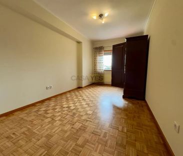 Apartment T3 in Póvoa de Lanhoso (Nossa Senhora do Amparo), Póvoa d... - Photo 1
