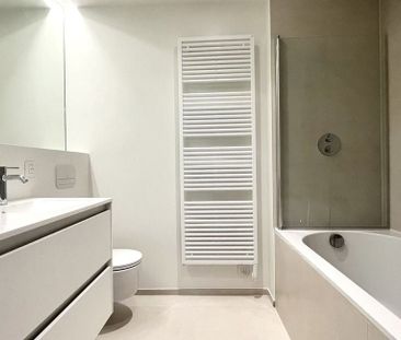 Appartement te huur in Ukkel voor € 1.950 met 2 slaapkamers - Photo 1