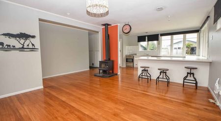 3 bedroom home - Photo 4