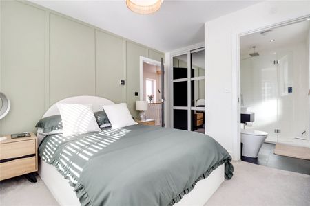 3 bedroom house to rent Citron Avenue, Coalville, Leicestershire, LE67 - Photo 5