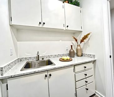 Westwood House - Photo 2