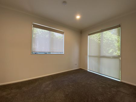 Glendowie, 4 bedrooms - Photo 2