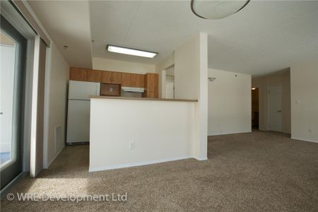 2 Bedroom - Photo 5