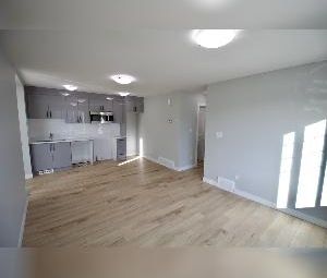 2 BED 1 BATH GARAGE SUITE UTILITIES INCLUDED - Photo 2