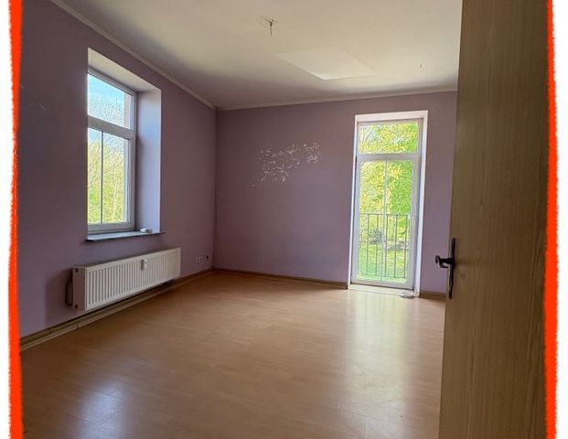 4-Zimmer-Wohnung im 1. Obergeschoss eines architektonisch wertvollen Wohnhauses zu vermieten! - Photo 1