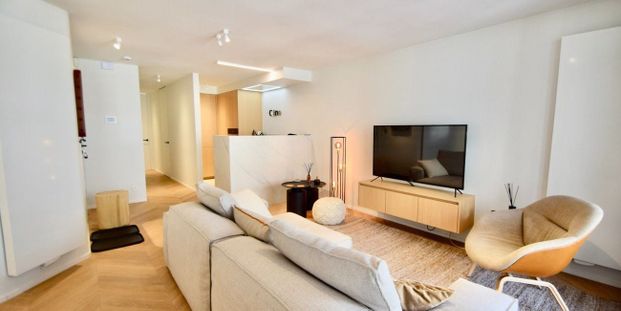 Appartement te huur in Knokke voor € 1.650 met 2 slaapkamers - Photo 1