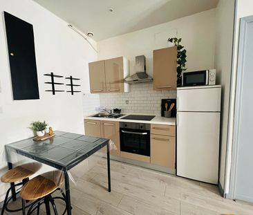 Location Appartement 2 pièces 29m² - Photo 4