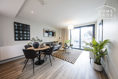 2 bedroom flat to rent - Photo 2