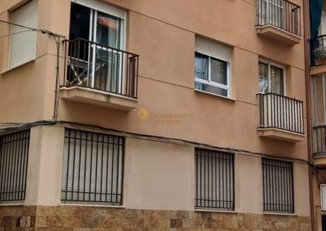 For rent Mid Season from 01/10/2024-30/04/2025 beautiful apartment 10 meters from the Paseo Marítimo in Fuengirola.