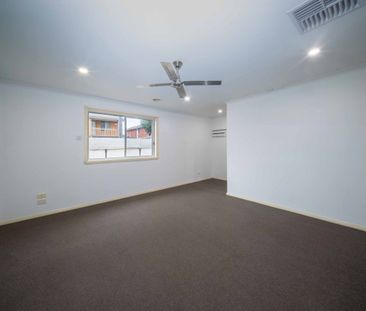 Comfortable Family Living - Photo 1