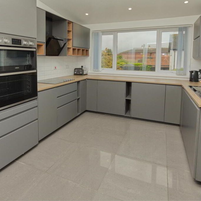 44 Ballymaconnell Road, Ballyholme, Bangor, BT20 5PS - Photo 1