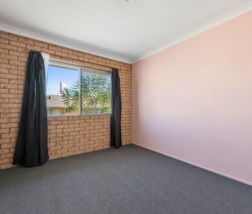 Spacious unit in a great location - Photo 2