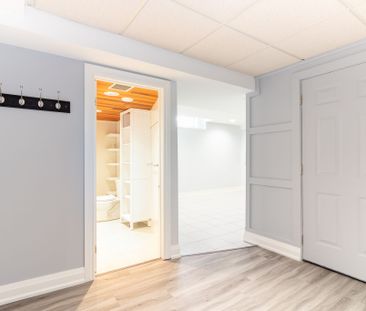 For Lease - 162 Longhouse Street, Vaughan, Ontario - Photo 5