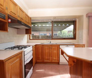 Neat as a pin. - Photo 4