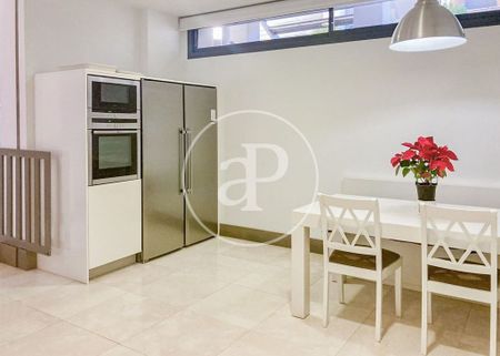 Luxury Villa for rent in Madrid, Spain - Photo 5