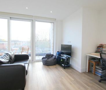 1 bedroom apartment to rent - Photo 2