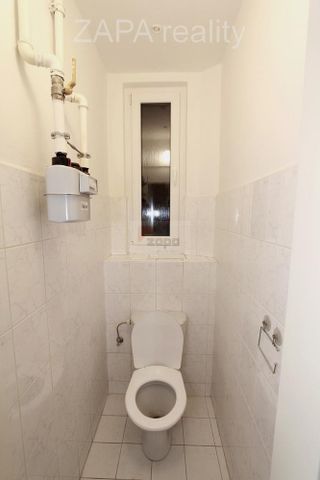 Pronájem bytu 2+1 71 m² - Photo 4