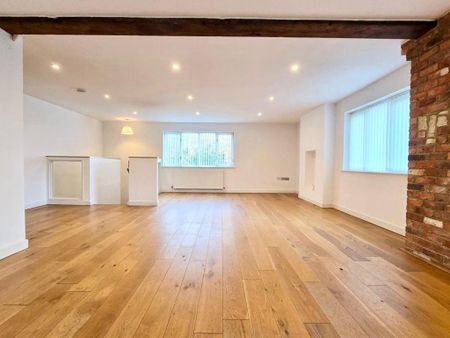 3 bedroom maisonette to rent - Photo 4