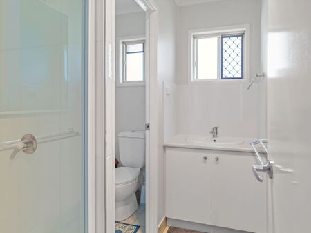 Fresh, Modern Living in the Heart of Rockville - Photo 5