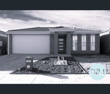 30 Brolin Terrace, Cranbourne North, Vic 3977 - Photo 2
