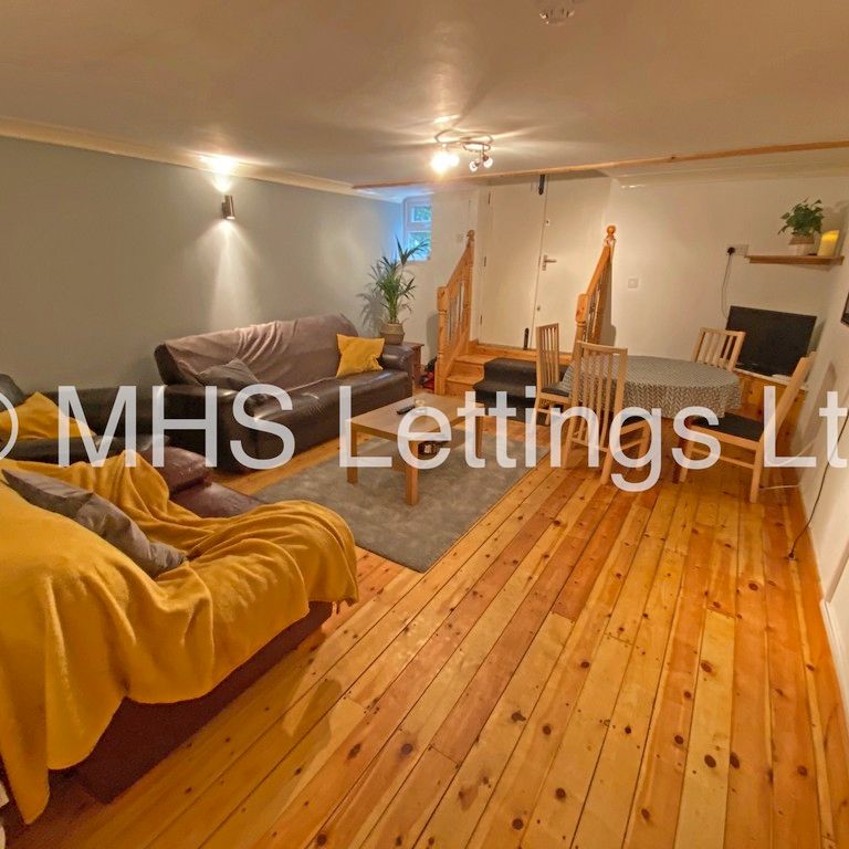 2 St. Johns Avenue, Leeds, LS6 1AW - Photo 1