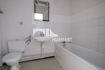 Location Appartement 2 pièces 45m² ST ETIENNE 42000 - Photo 2