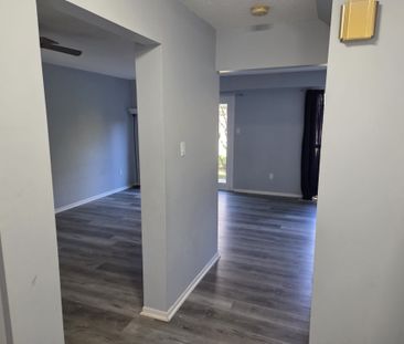 For Lease - 5536 Montevideo Road Unit# 45, Mississauga, Ontario - Photo 3