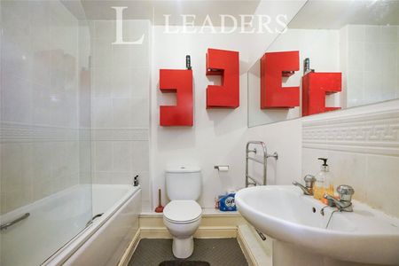 2 bedroom apartment to rent Hadfield Close, Manchester, M14 - Photo 5