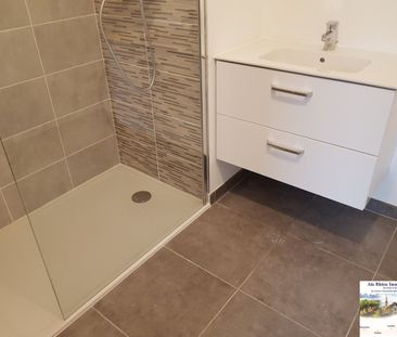 Location Appartement 2 pièces 47m² GLEIZE 69400 - Photo 2