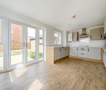 4 bedroom detached house to rent - Photo 5