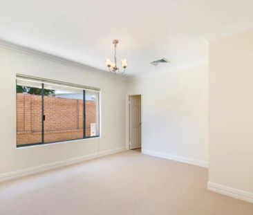 40A Cawston Road, - Photo 4