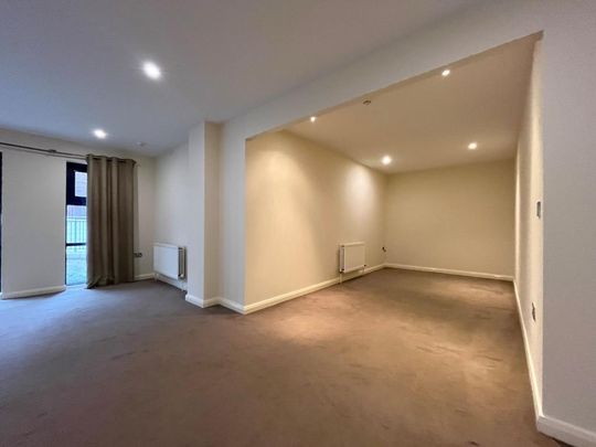 3 bedroom flat to rent - Photo 1