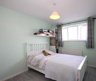 Carnoustie, Bracknell, Berkshire, RG12 - Photo 5