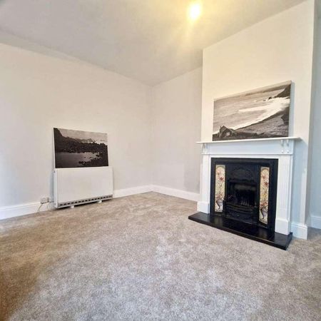 Grove Road, Windsor, Berkshire, SL4 - Photo 2